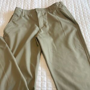Boys Under Armour golf pants